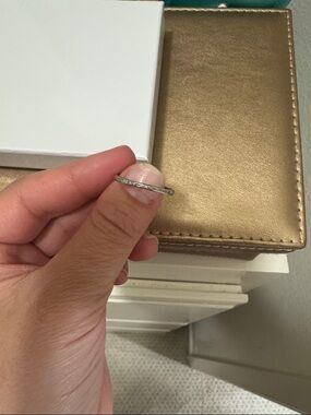 Delicate platinum Pavé Ring